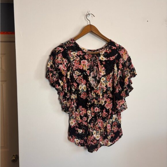 Maurices Black Pink Boho Floral Crinkle Gauze Ruffle Flutter Sleeve Shirt - Picture 6 of 6